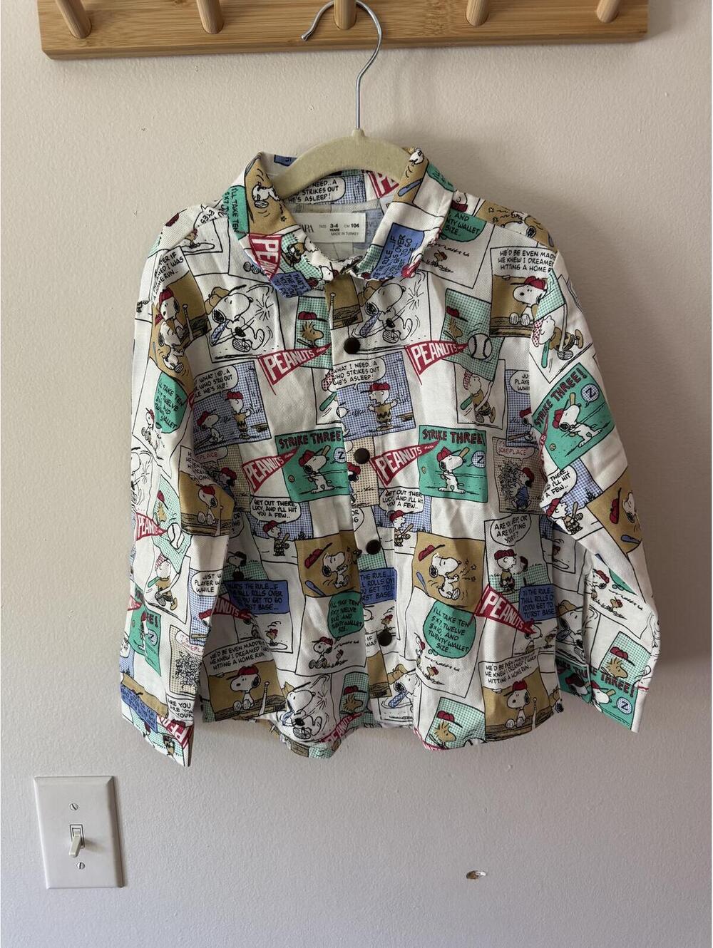 Zara Penuts Button Down Long Sleeve Shirt